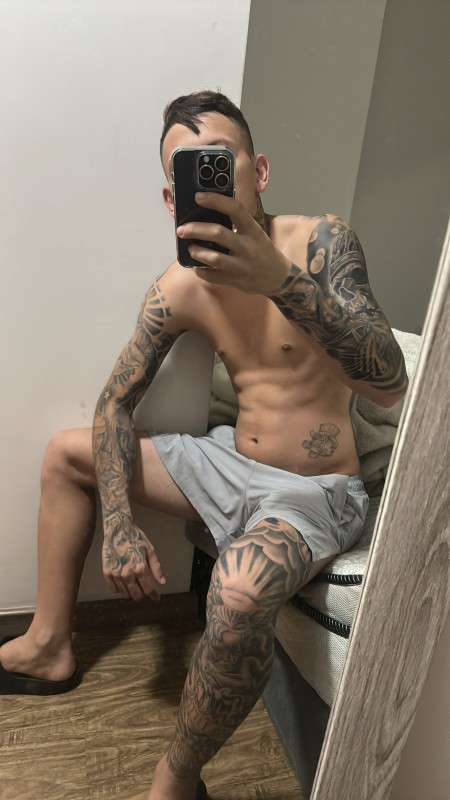 63F36215-4AC6-424B-8598-EAA752D108D1 63F36215-4AC6-424B-8598-EAA752D108D1