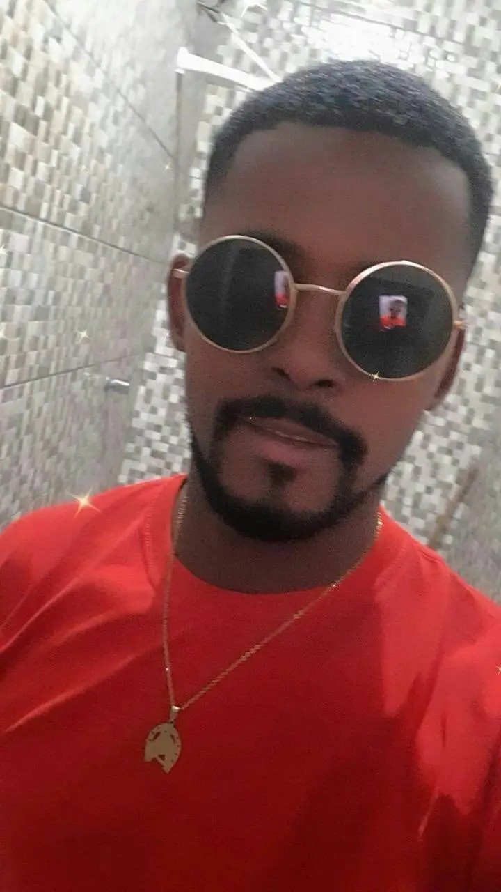 1683904151835 1683904151835