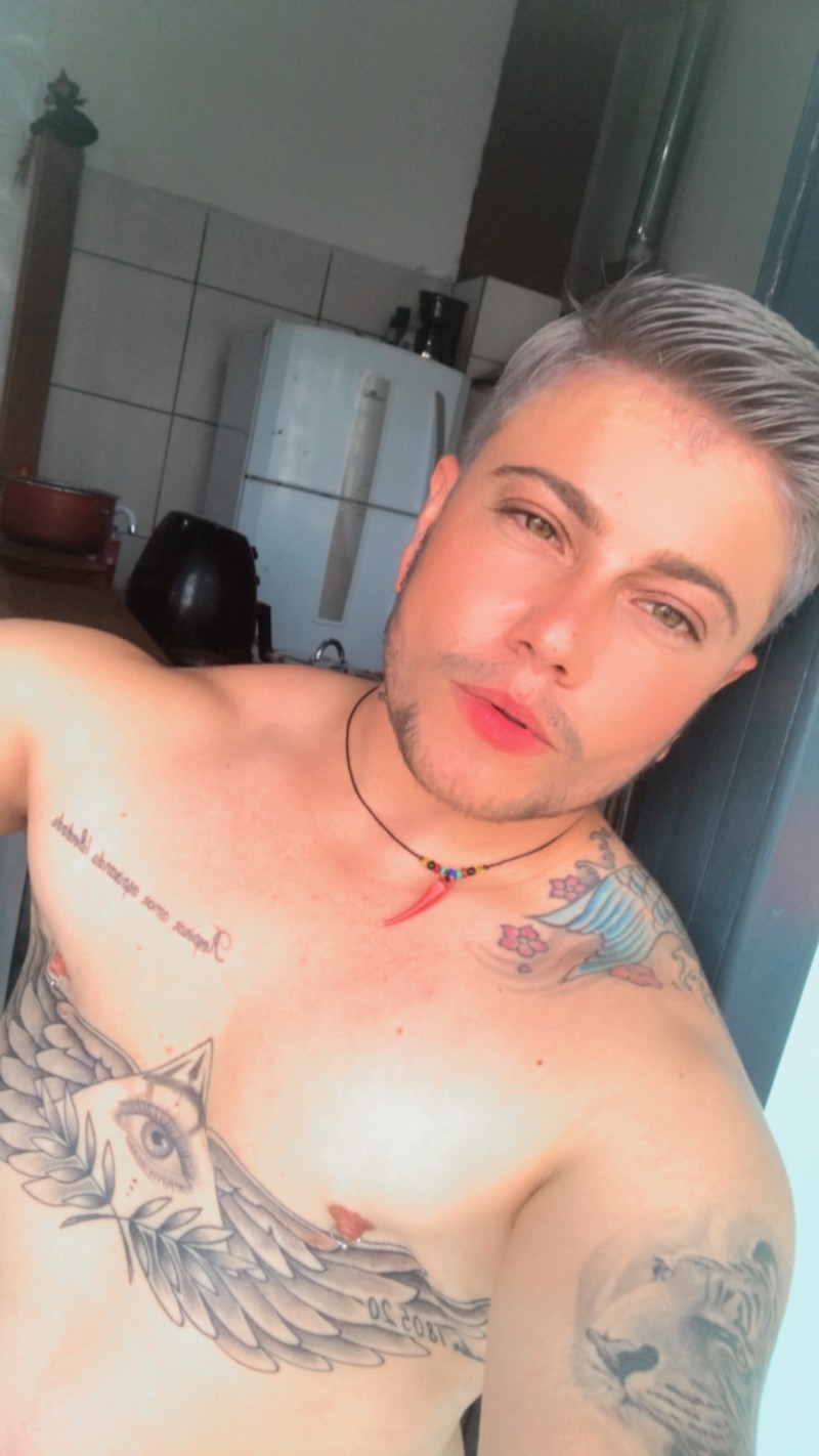 84D2AC7A-F11B-4C58-8926-C3D44ECD8A33