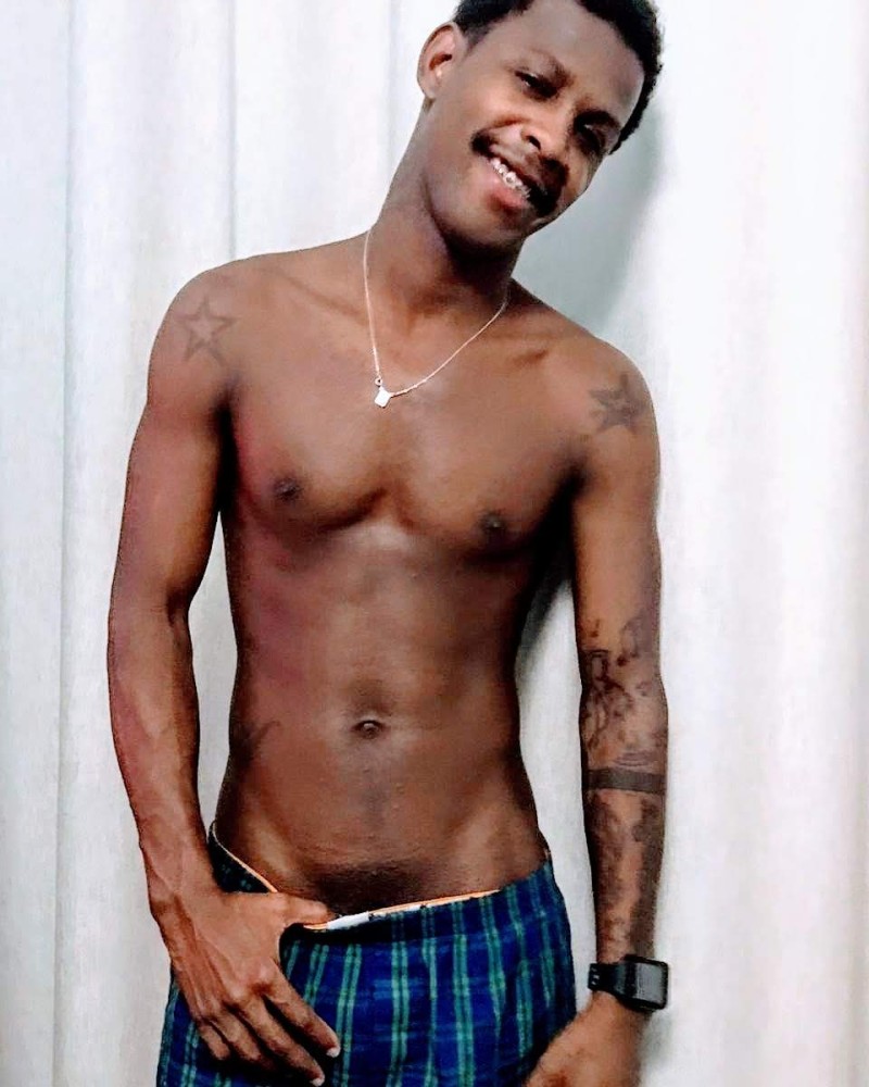 e0b6347c-d187-4cb4-9ae2-21e77574b062 e0b6347c-d187-4cb4-9ae2-21e77574b062