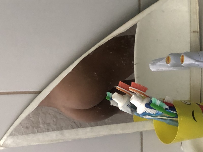 ebaae9e8-3f69-408f-b8a6-1afb206a9e9a ebaae9e8-3f69-408f-b8a6-1afb206a9e9a