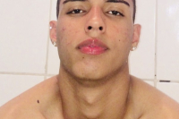 Moreno novinho