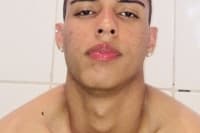 Moreno novinho