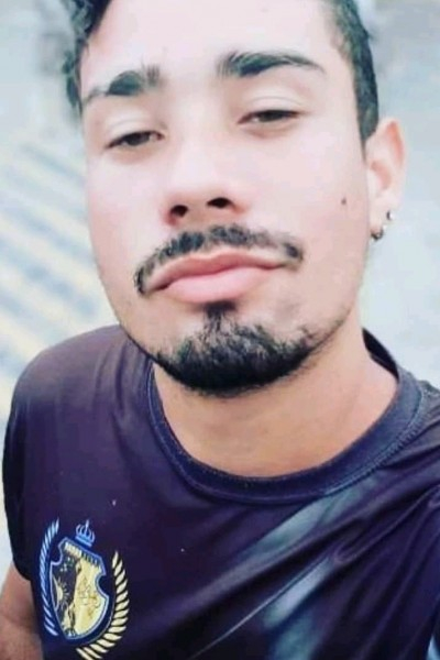 Leandro Versátil