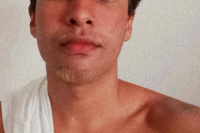 Novinho cheio de tesão